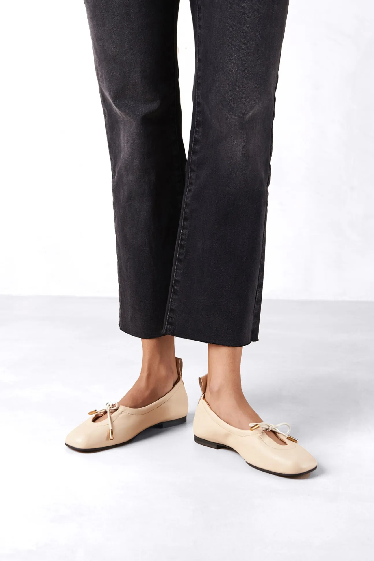 Alohas Rosalind Leather Ballet Flat