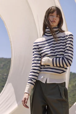 Carrie Turtleneck Cashmere Sweater