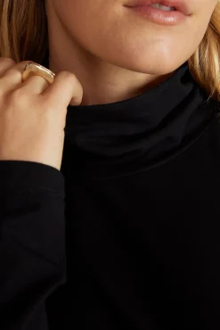 Flannery Bamboo Knit Turtleneck