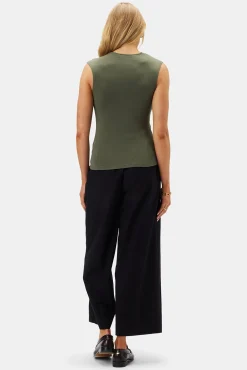 Monique Modal Tank