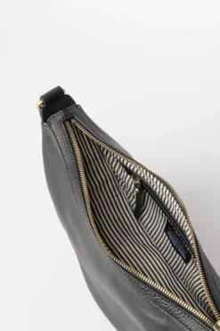 O My Bag Leo Crossbody Bag
