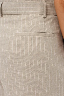 Pleated Short