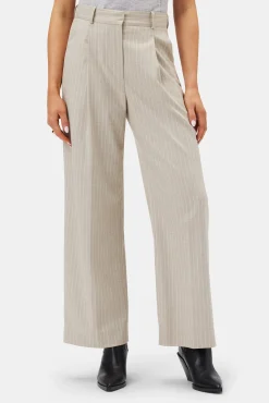 Pleated Wide Leg Trouser