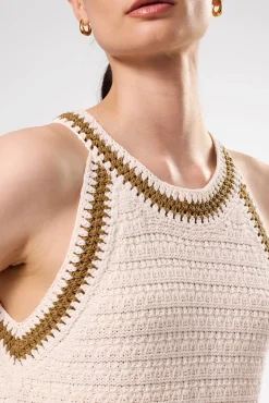 Texture Halter