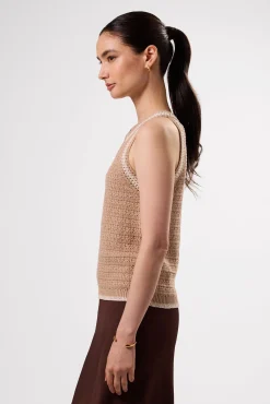 Texture Halter