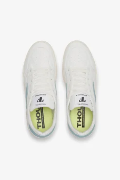 Thousand Fell Court Sneaker