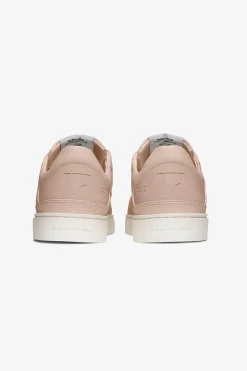Thousand Fell Court Sneaker