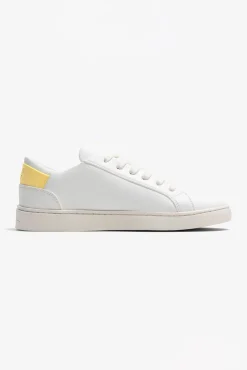 Thousand Fell Lace Up Sneaker